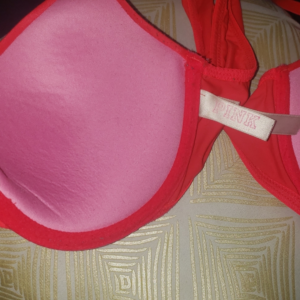 Pink Bra - Picture 4 of 4
